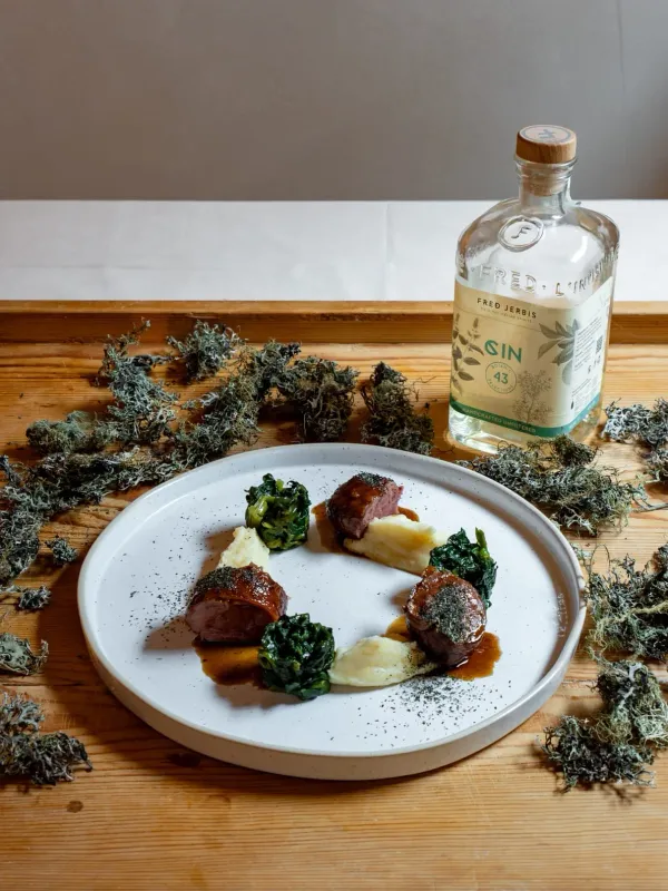 Filetto di cervo al gin Fred Jerbis